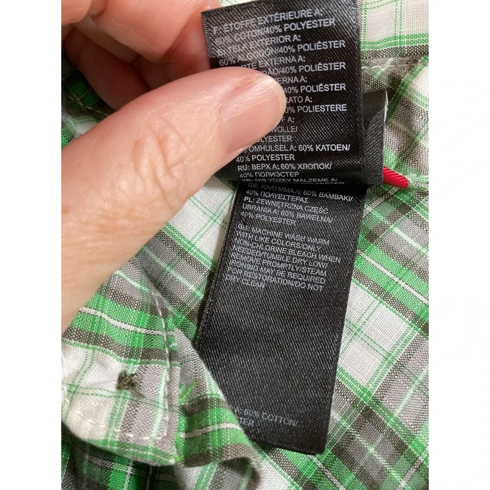 The North Face Mens XL Green Plaid Short Sleeve Button Up Hiking Shirt 1794